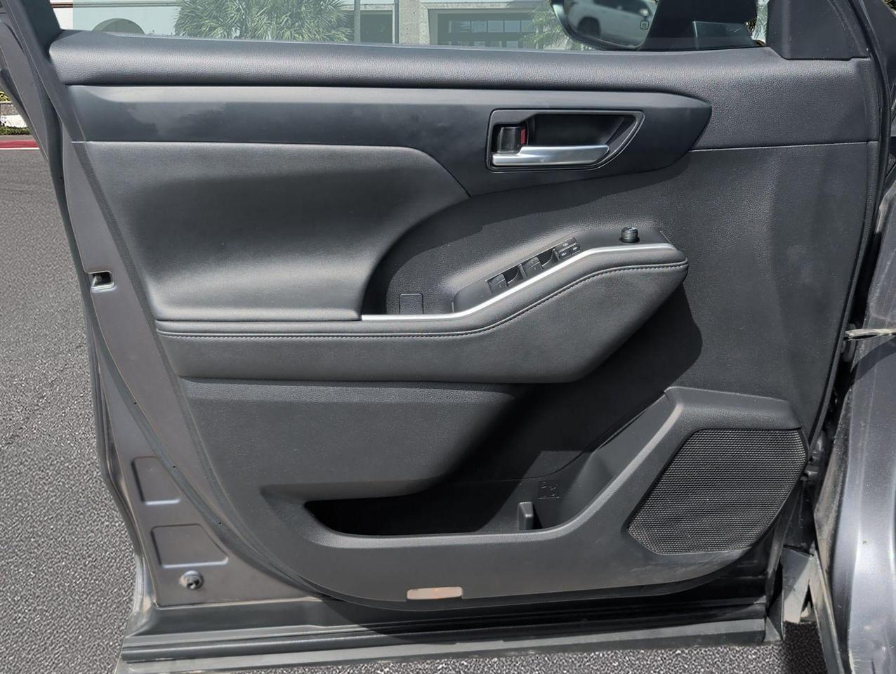 2024 Toyota Highlander LE San Juan TX
