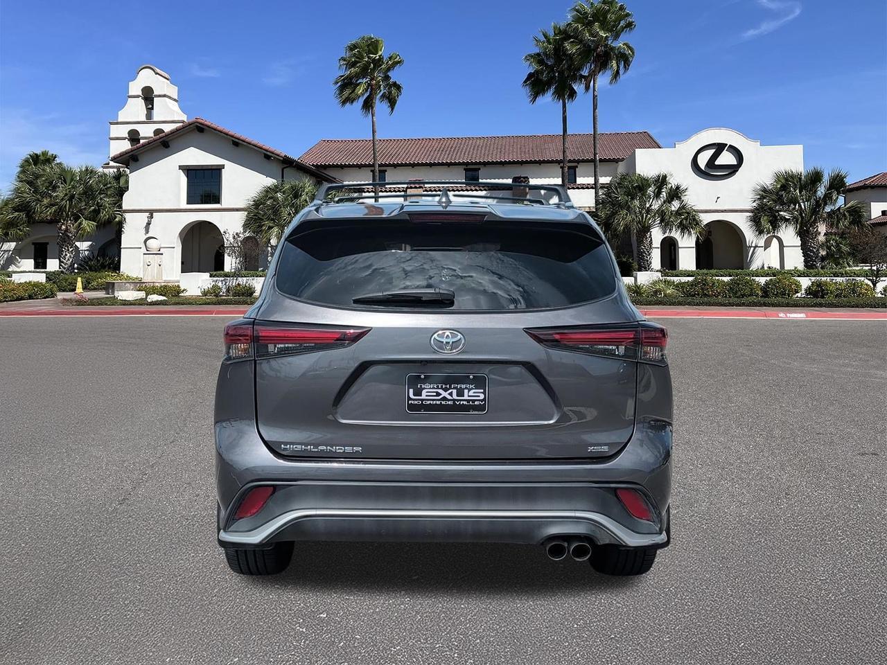 2024 Toyota Highlander LE