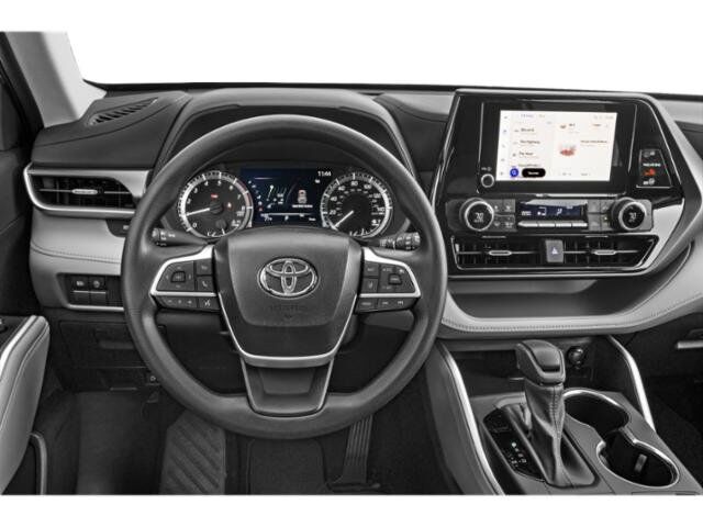 2024 Toyota Highlander LE San Juan TX