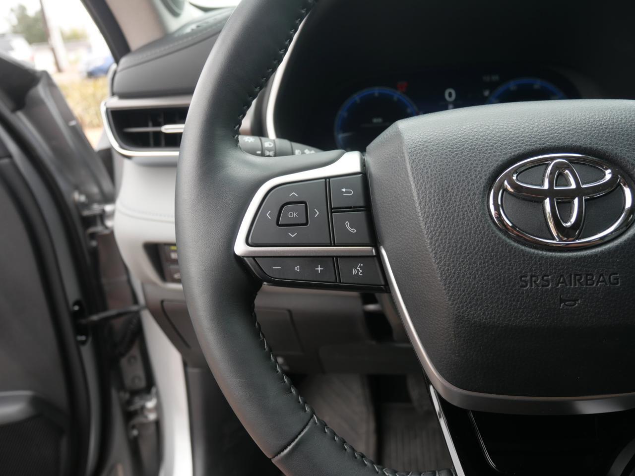 2024 Toyota Highlander LE San Juan TX