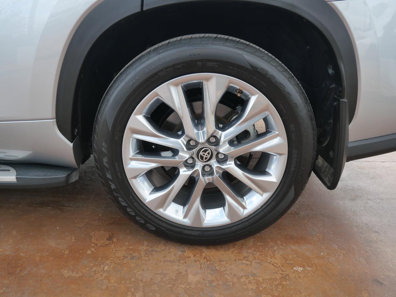 2024 Toyota Highlander LE San Juan TX