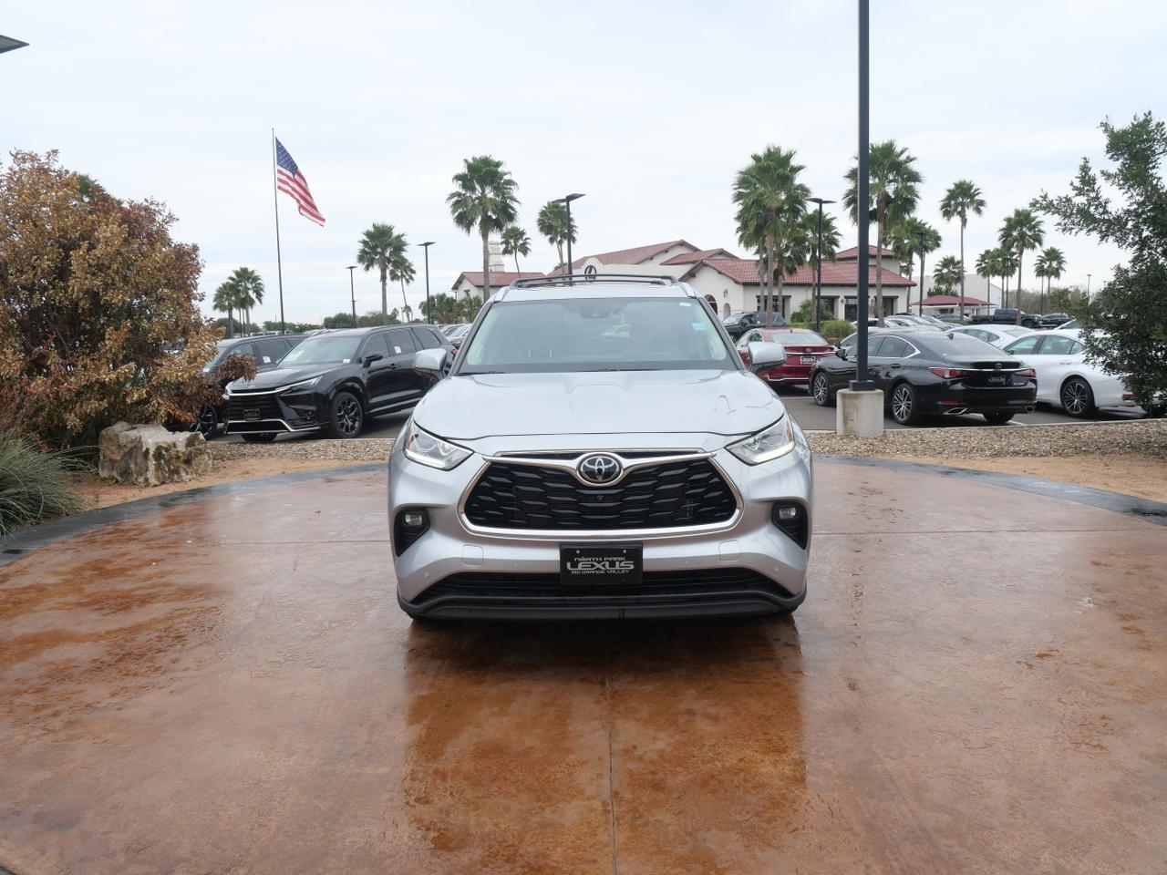 2024 Toyota Highlander LE San Juan TX