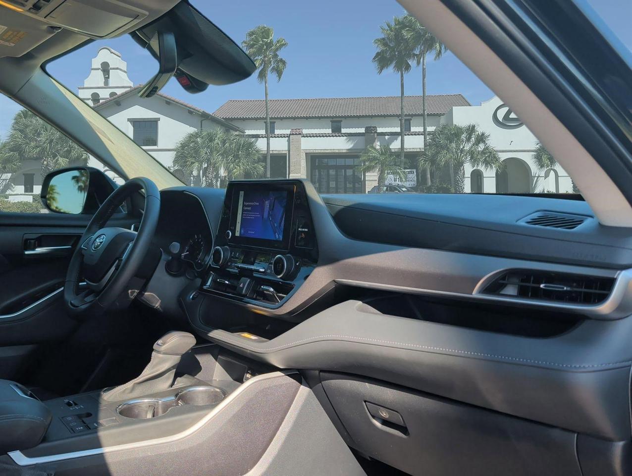 2024 Toyota Highlander LE San Juan TX
