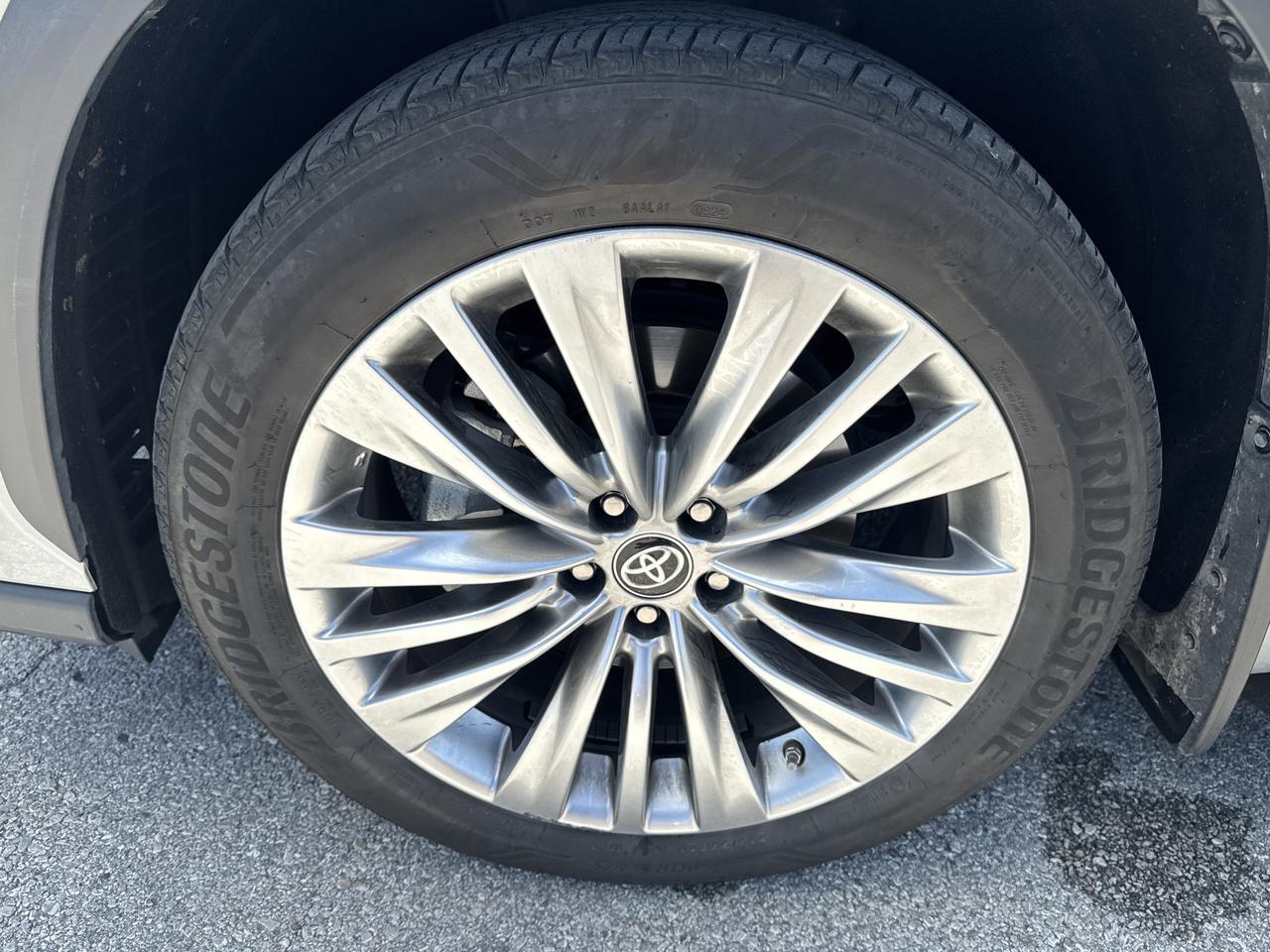 2024 Toyota Highlander LE San Antonio TX