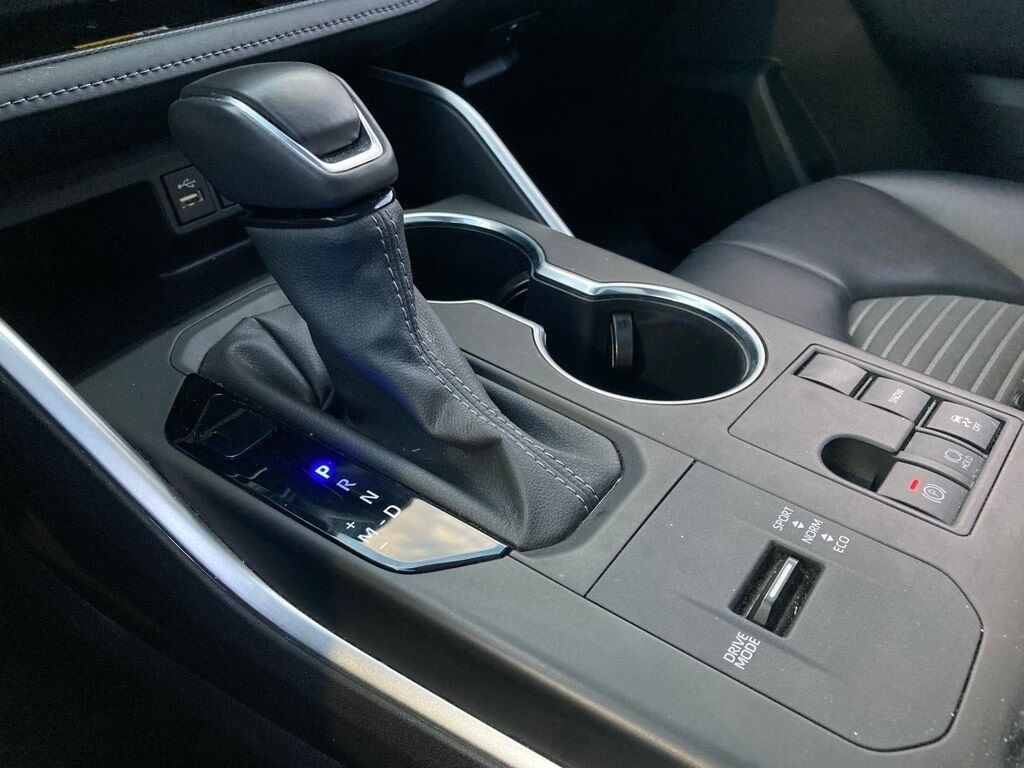 2024 Toyota Highlander LE San Antonio TX
