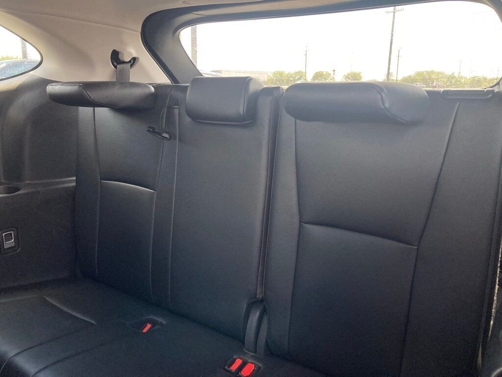 2024 Toyota Highlander LE San Antonio TX