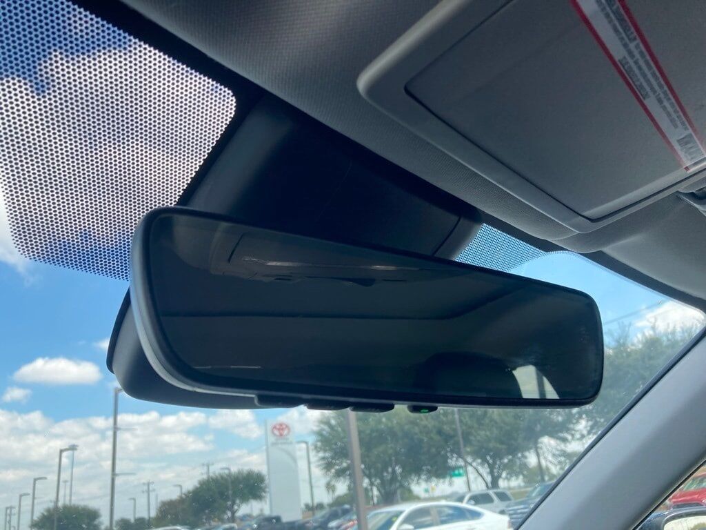2024 Toyota Highlander LE San Antonio TX