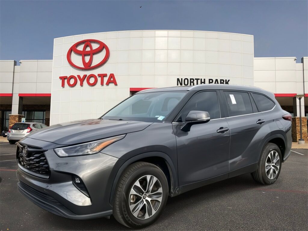 2024 Toyota Highlander