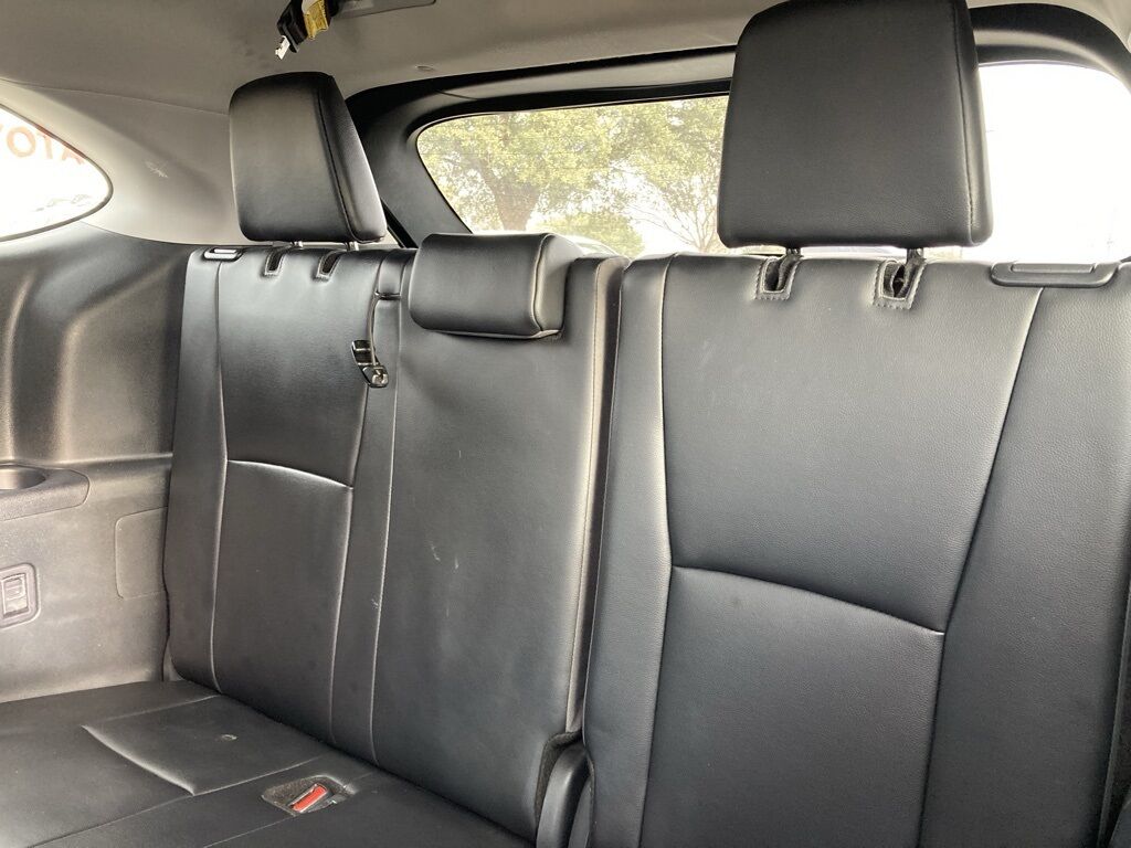 2024 Toyota Highlander LE San Antonio TX