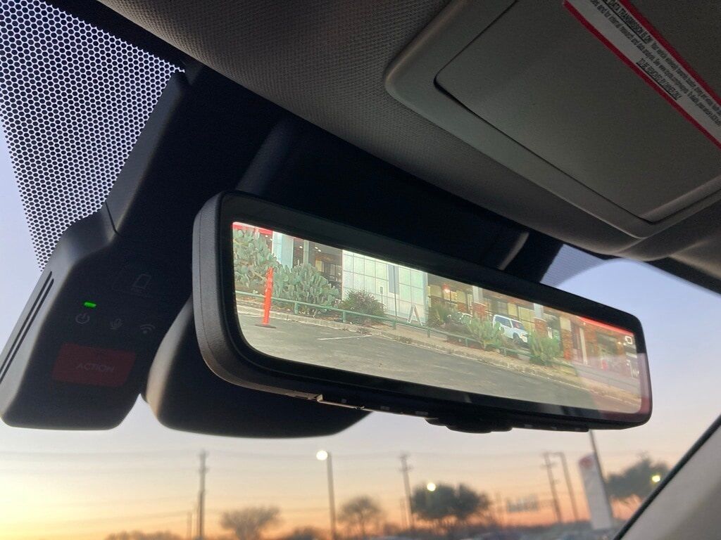 2024 Toyota Highlander LE San Antonio TX