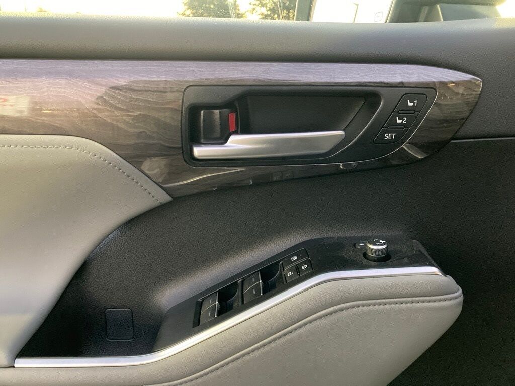 2024 Toyota Highlander LE San Antonio TX