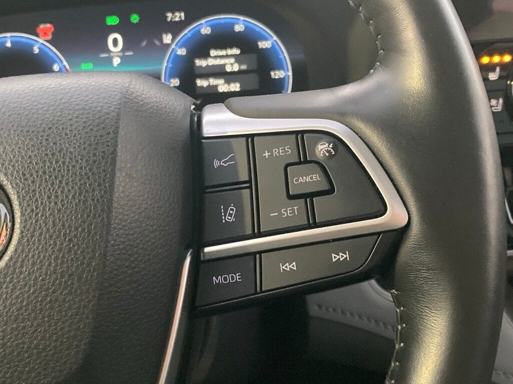 2024 Toyota Highlander LE San Antonio TX