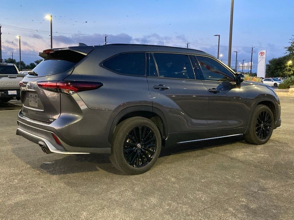 2024 Toyota Highlander LE San Antonio TX