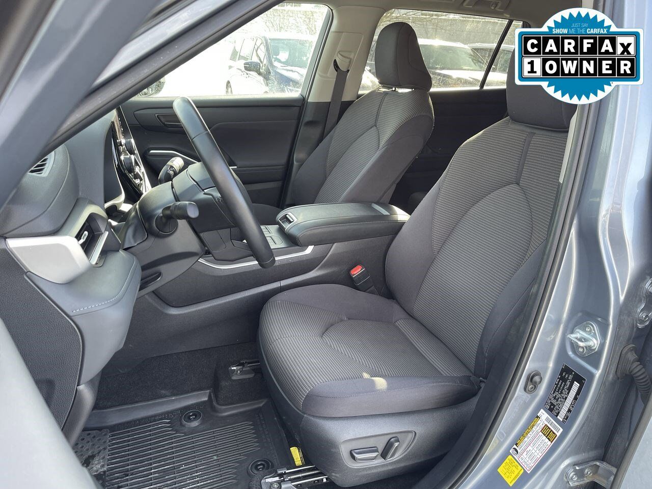 2024 Toyota Highlander LE White River Junction VT