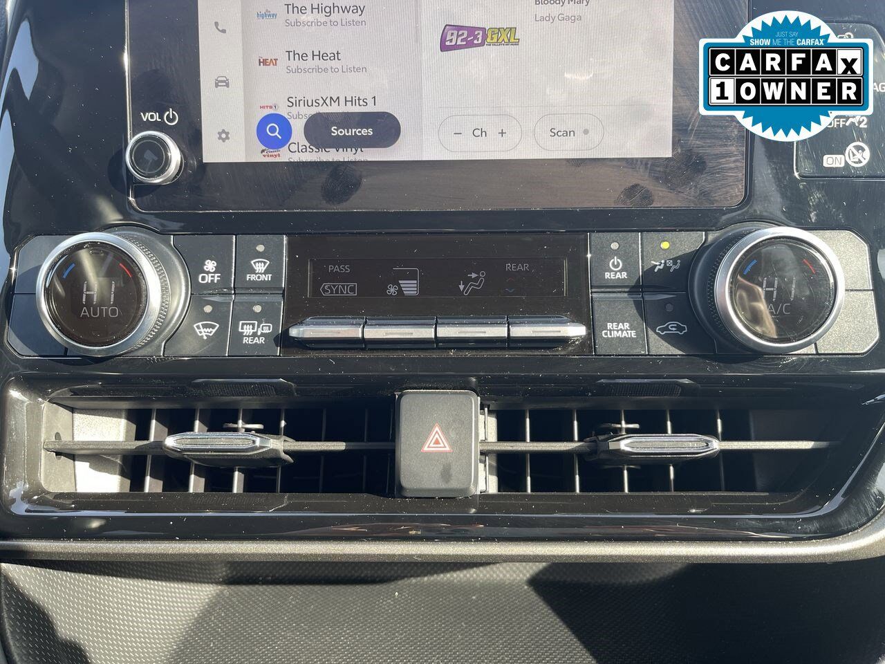 2024 Toyota Highlander LE White River Junction VT