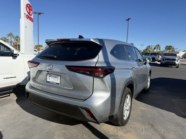 2024 Toyota Highlander LE Yuma AZ