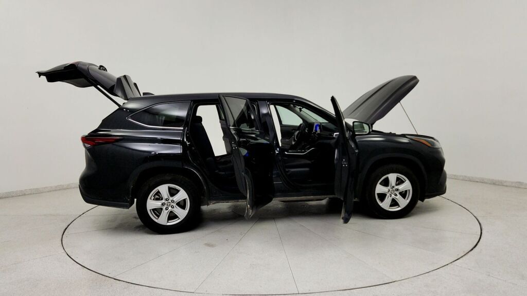 2024 Toyota Highlander LE Laurel MD