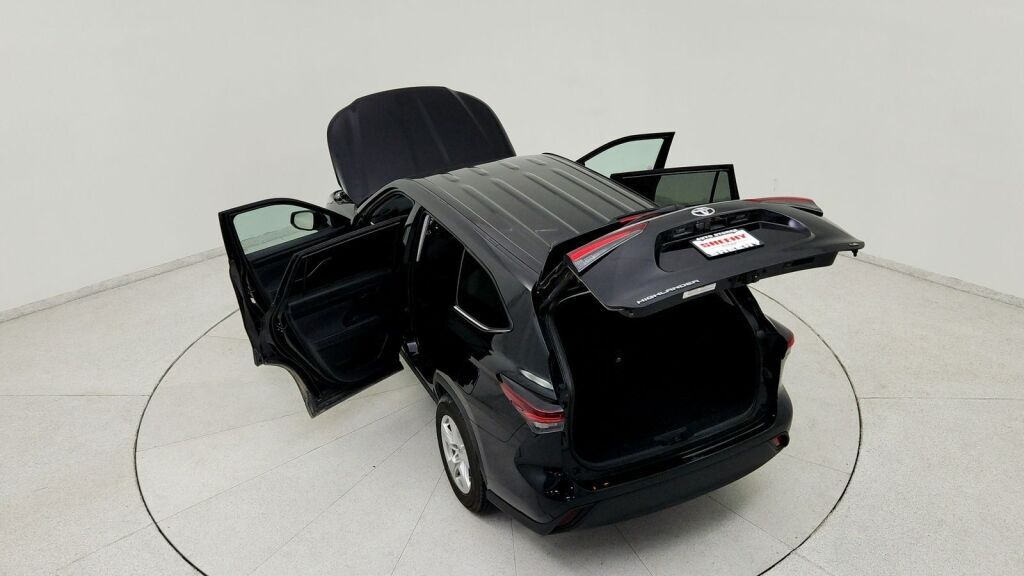 2024 Toyota Highlander LE Laurel MD