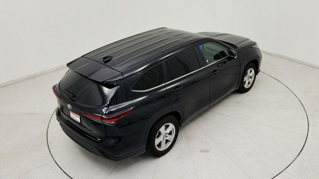 2024 Toyota Highlander LE Laurel MD