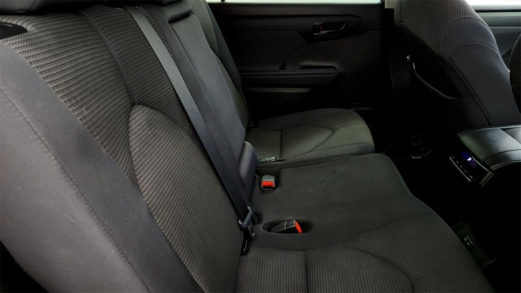 2024 Toyota Highlander LE Laurel MD