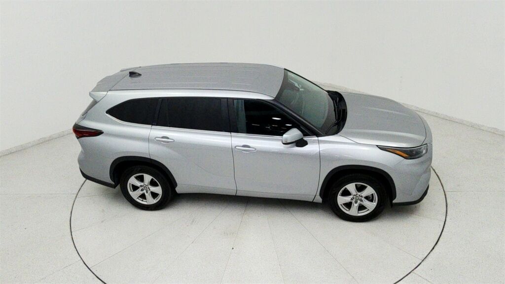 2024 Toyota Highlander LE Laurel MD