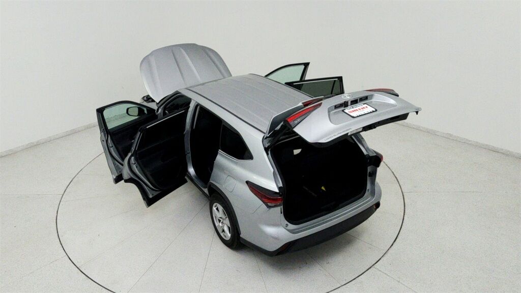 2024 Toyota Highlander LE Laurel MD