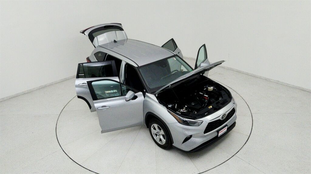 2024 Toyota Highlander LE Laurel MD
