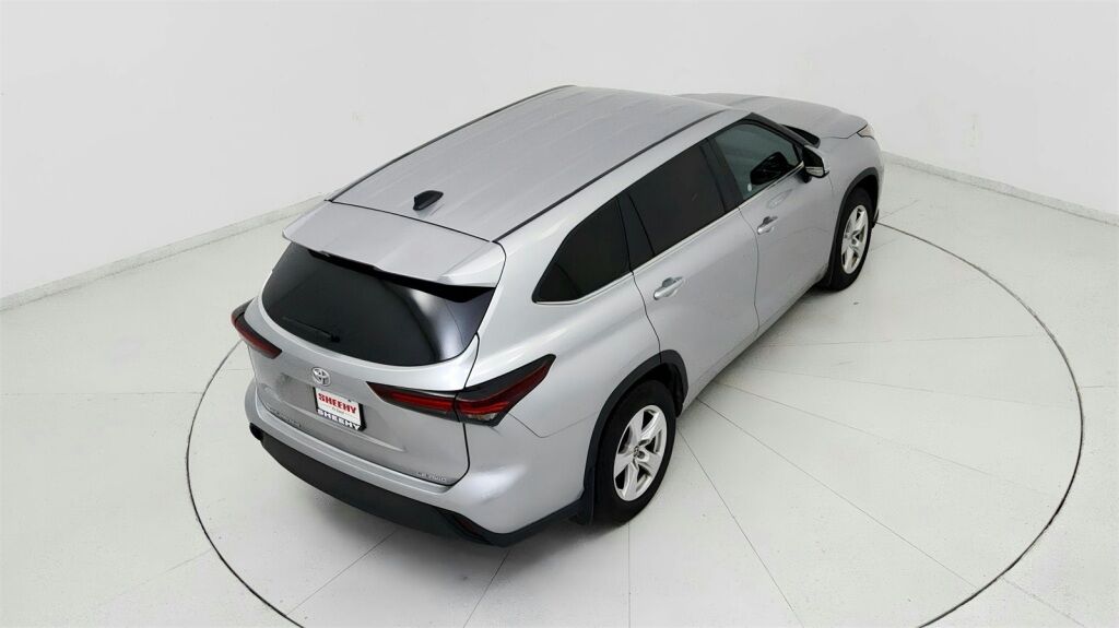 2024 Toyota Highlander LE Laurel MD