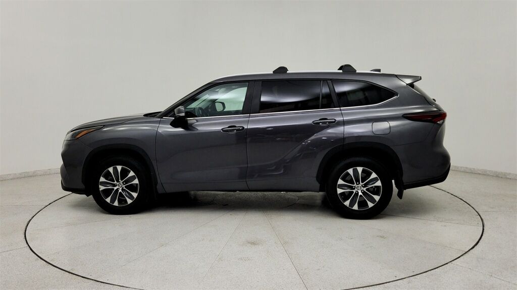 2024 Toyota Highlander LE Laurel MD