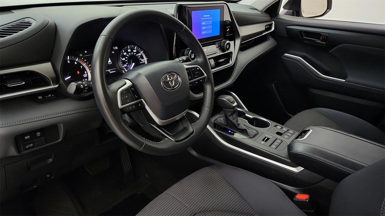 2024 Toyota Highlander LE Fredericksburg VA