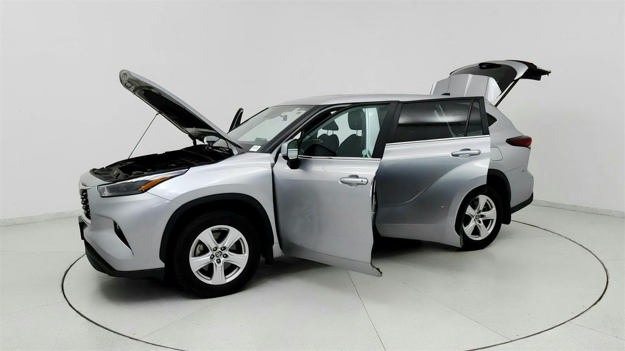 2024 Toyota Highlander LE Fredericksburg VA