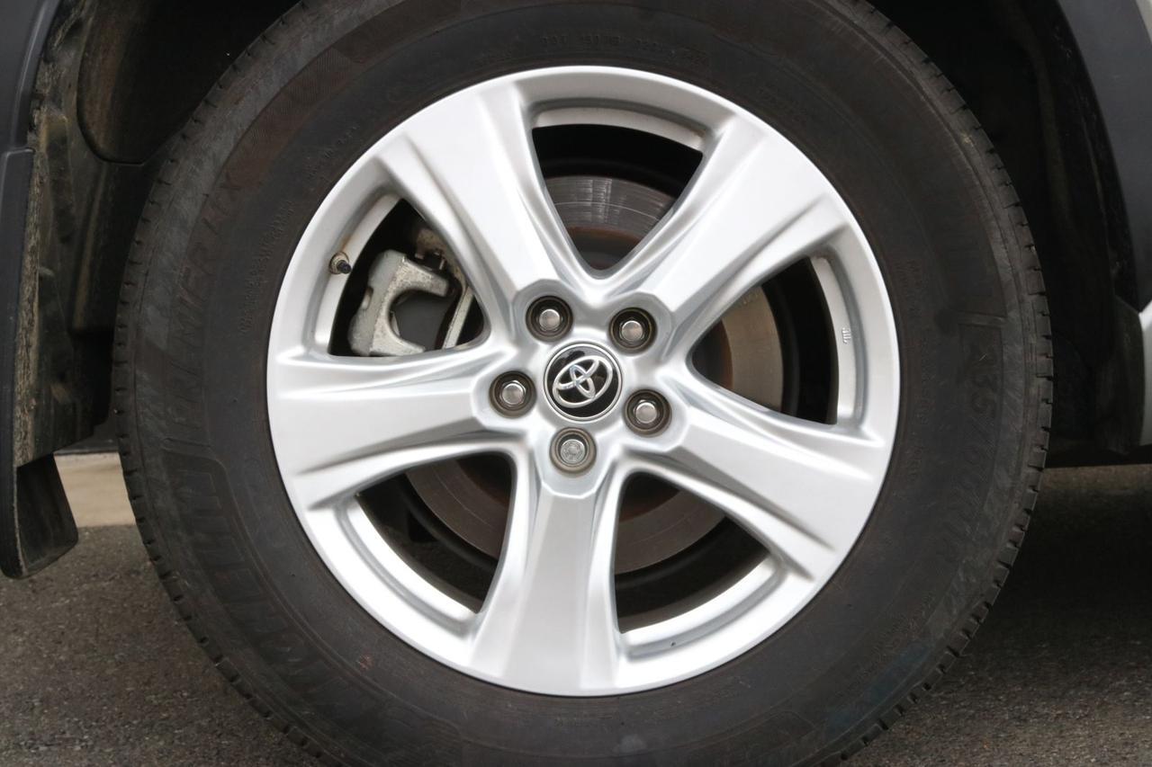 2024 Toyota Highlander LE Fredericksburg VA