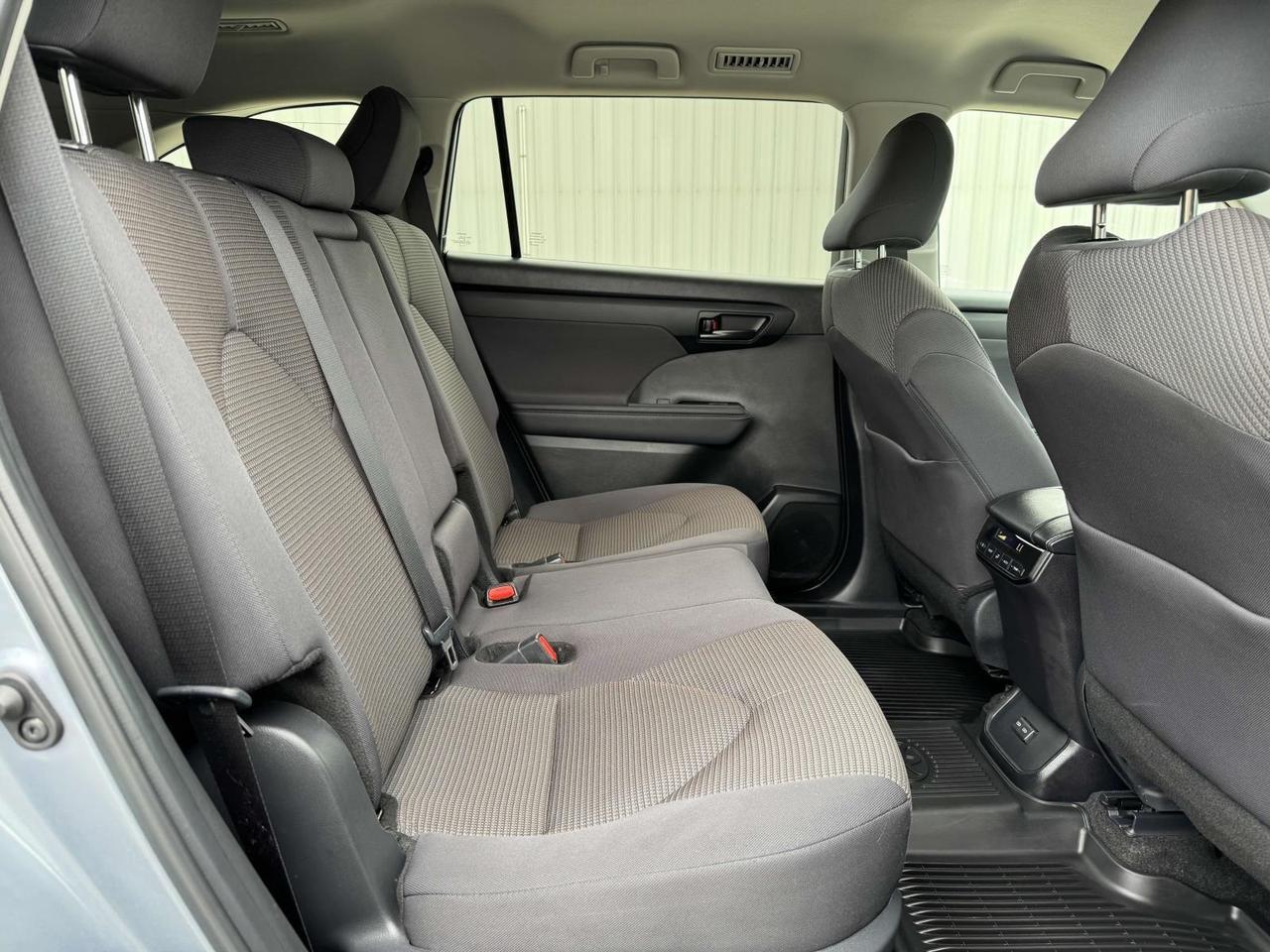 2024 Toyota Highlander LE Fredericksburg VA