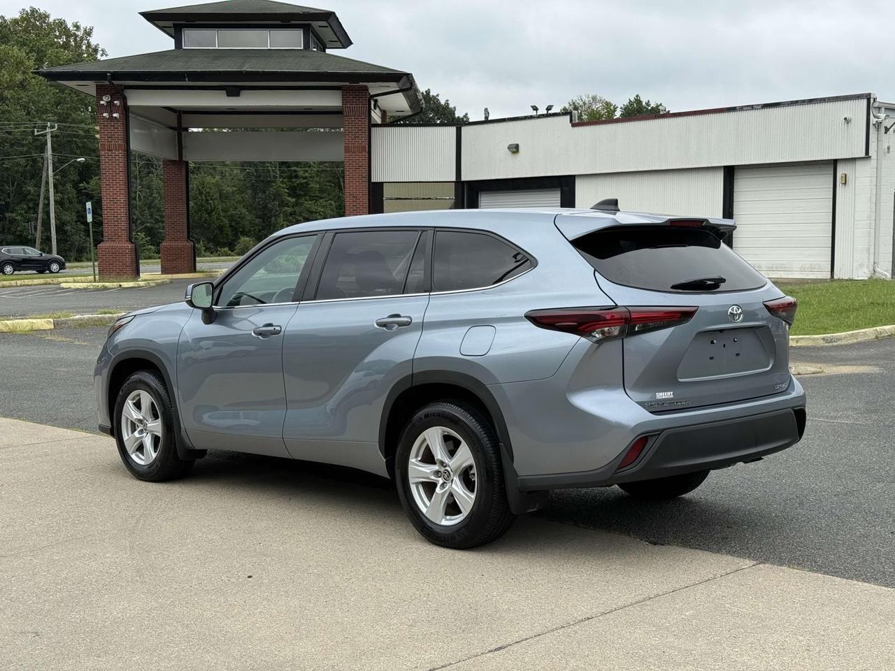 2024 Toyota Highlander LE Fredericksburg VA