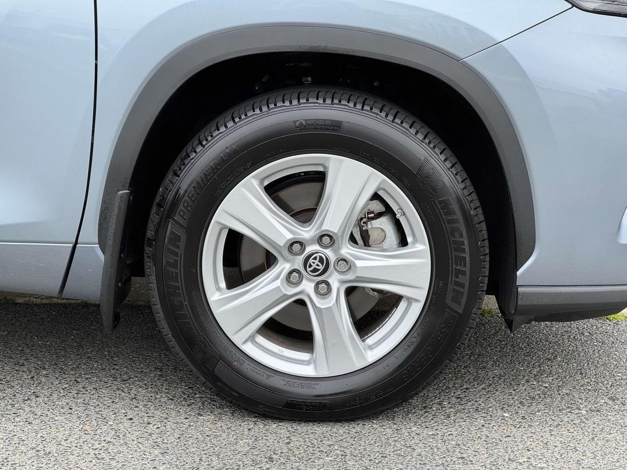 2024 Toyota Highlander LE Fredericksburg VA