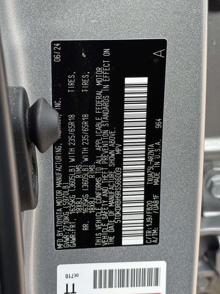 2024 Toyota Highlander LE Fredericksburg VA