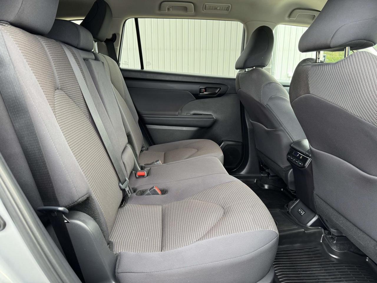 2024 Toyota Highlander LE Fredericksburg VA
