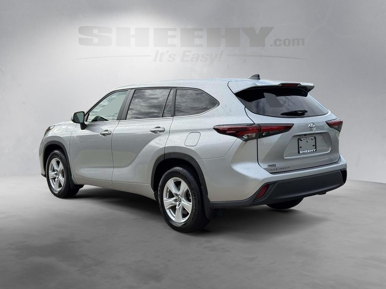 2024 Toyota Highlander LE Fredericksburg VA