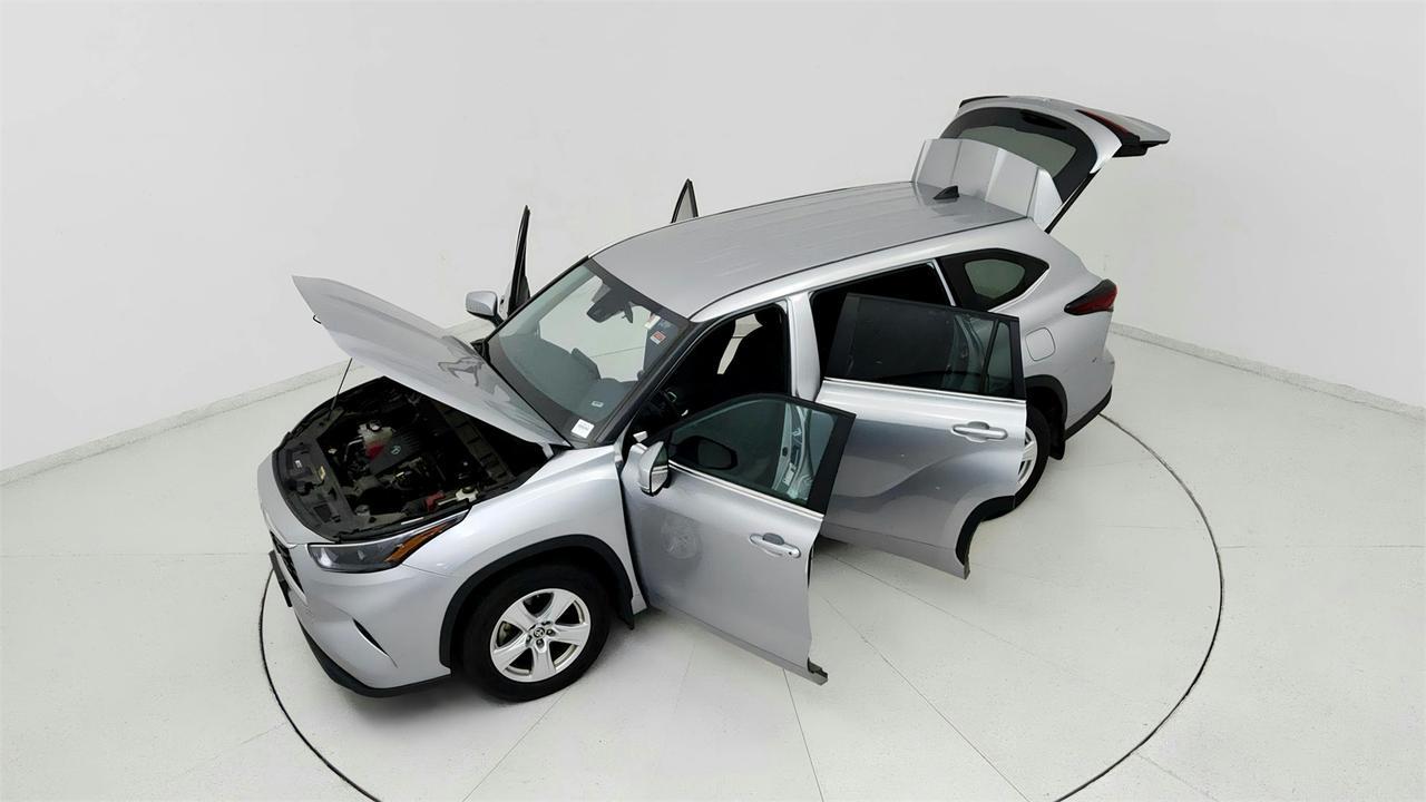 2024 Toyota Highlander LE Fredericksburg VA