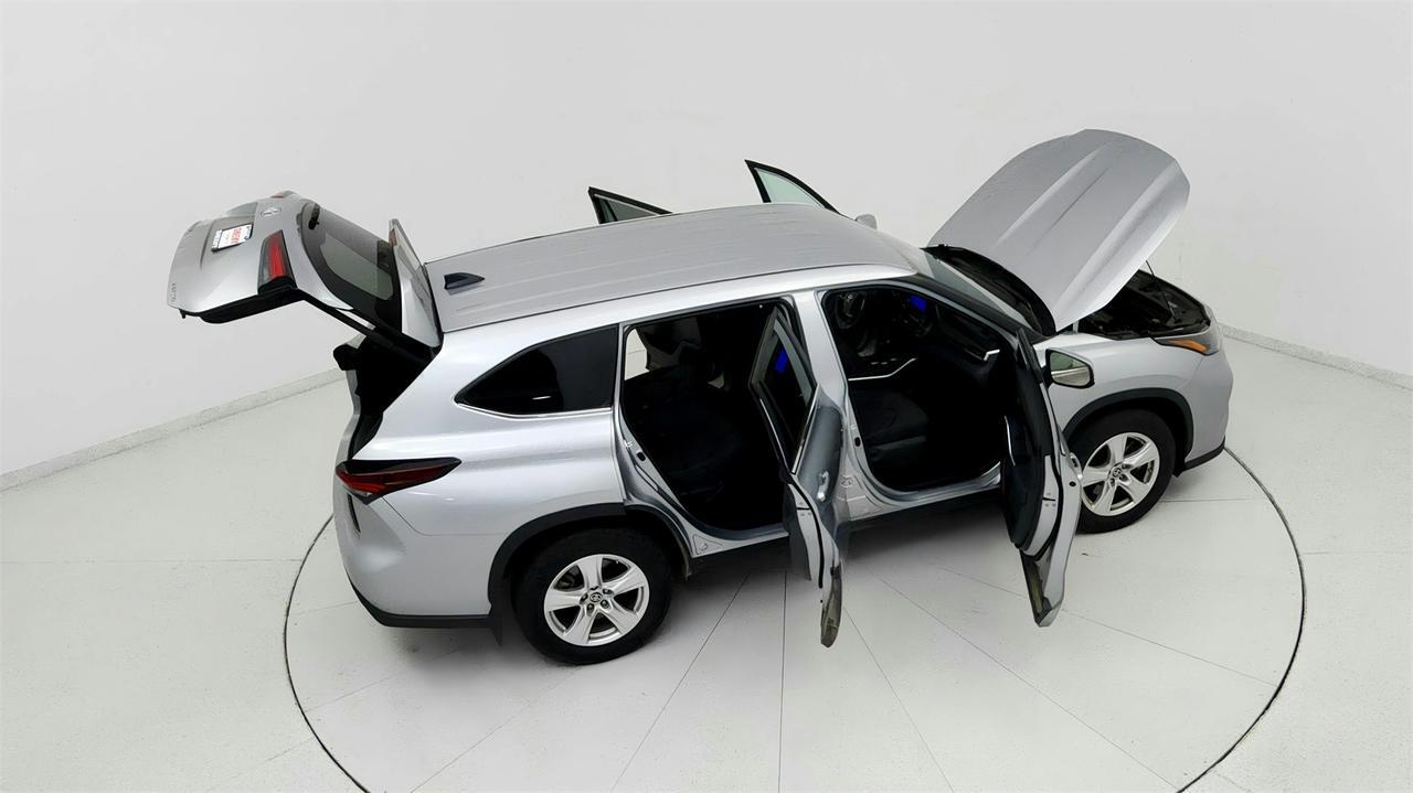 2024 Toyota Highlander LE Fredericksburg VA