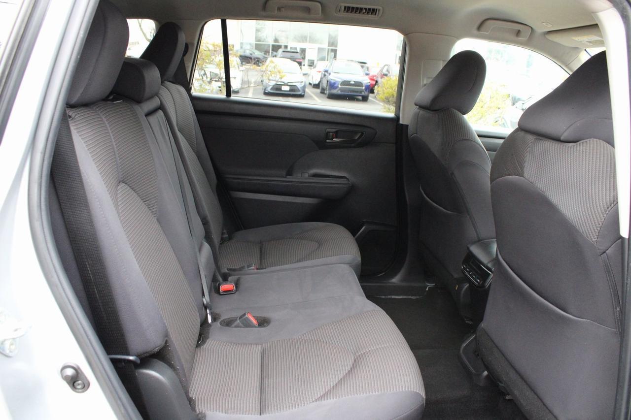 2024 Toyota Highlander LE Stafford VA