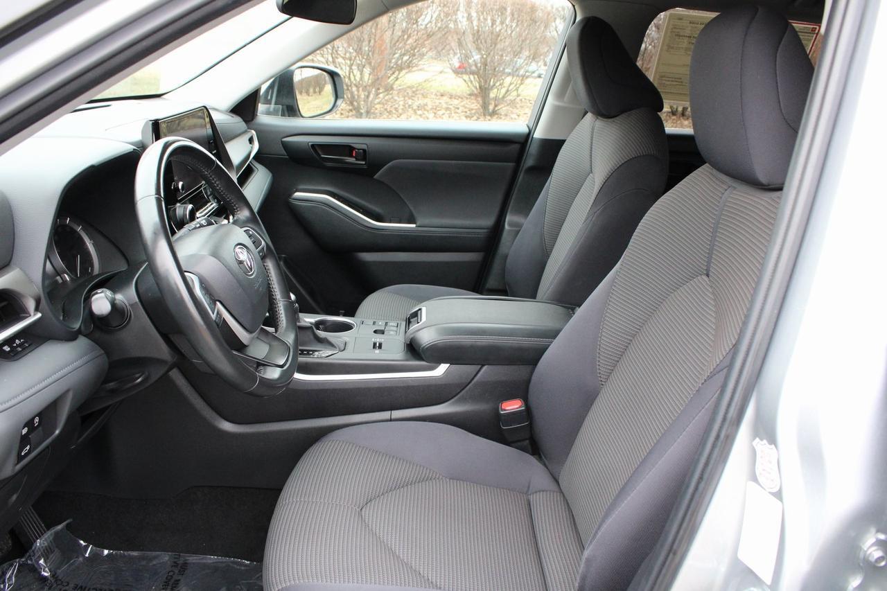 2024 Toyota Highlander LE Stafford VA