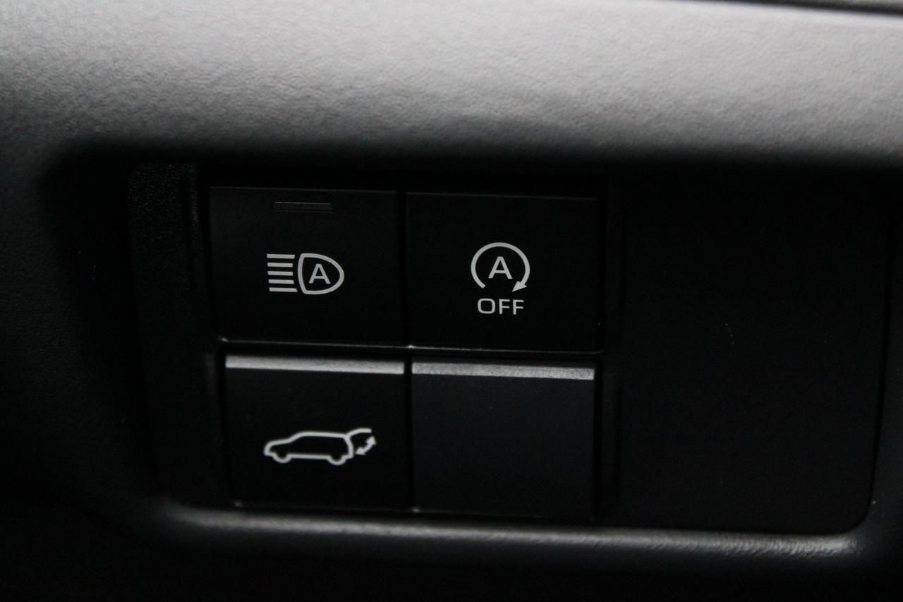 2024 Toyota Highlander LE Stafford VA