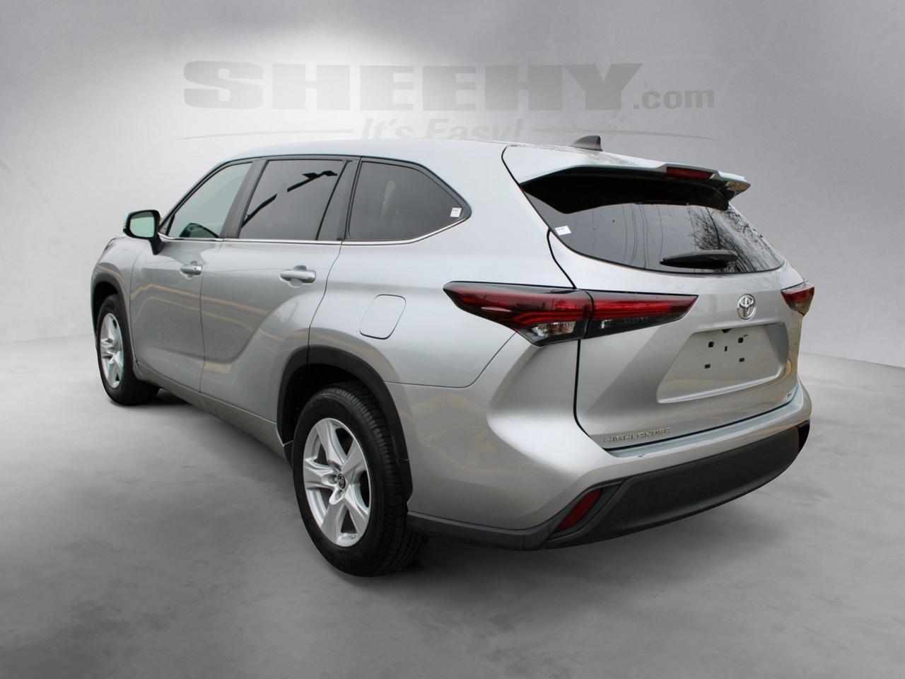 2024 Toyota Highlander LE Stafford VA