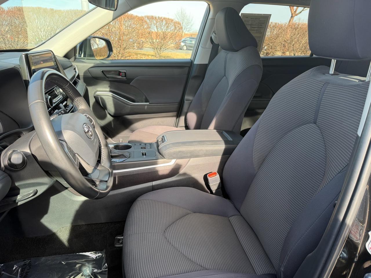 2024 Toyota Highlander LE Stafford VA