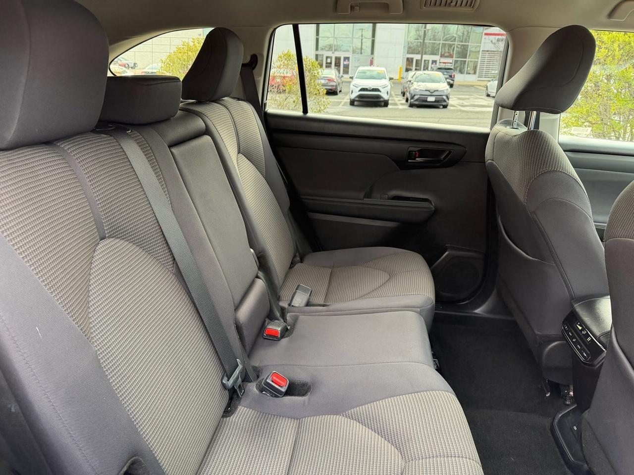 2024 Toyota Highlander LE Stafford VA