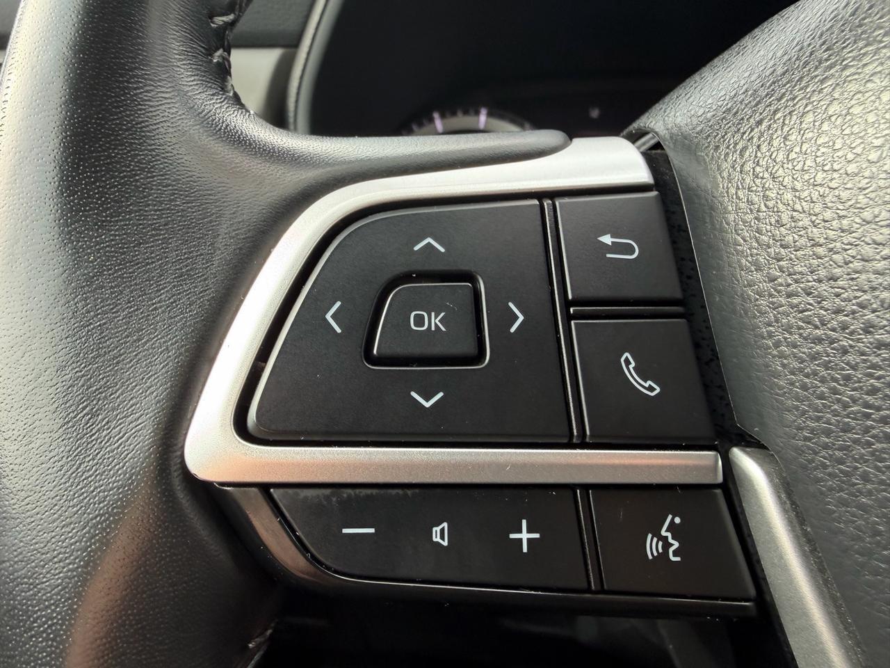 2024 Toyota Highlander LE Stafford VA