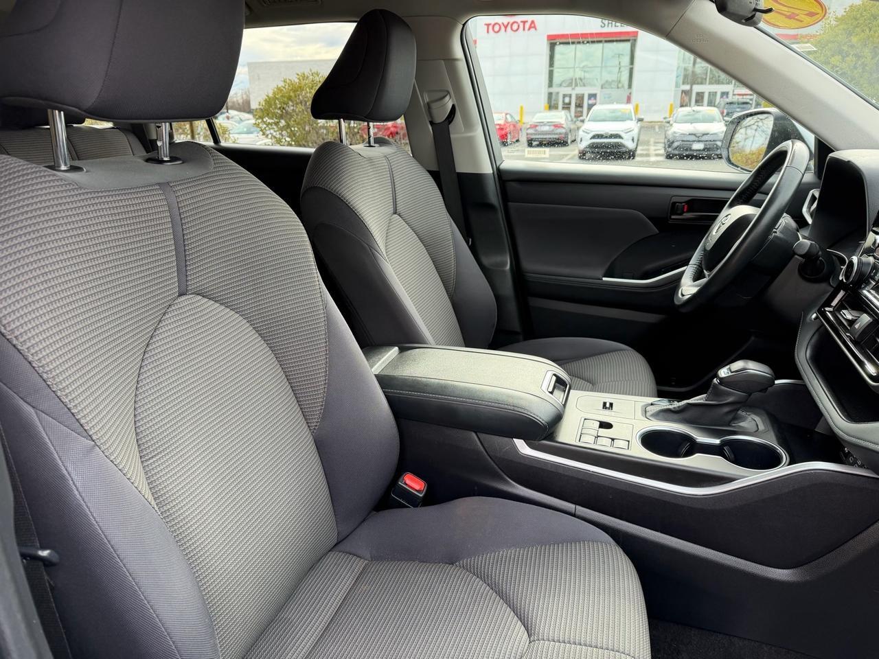 2024 Toyota Highlander LE Stafford VA