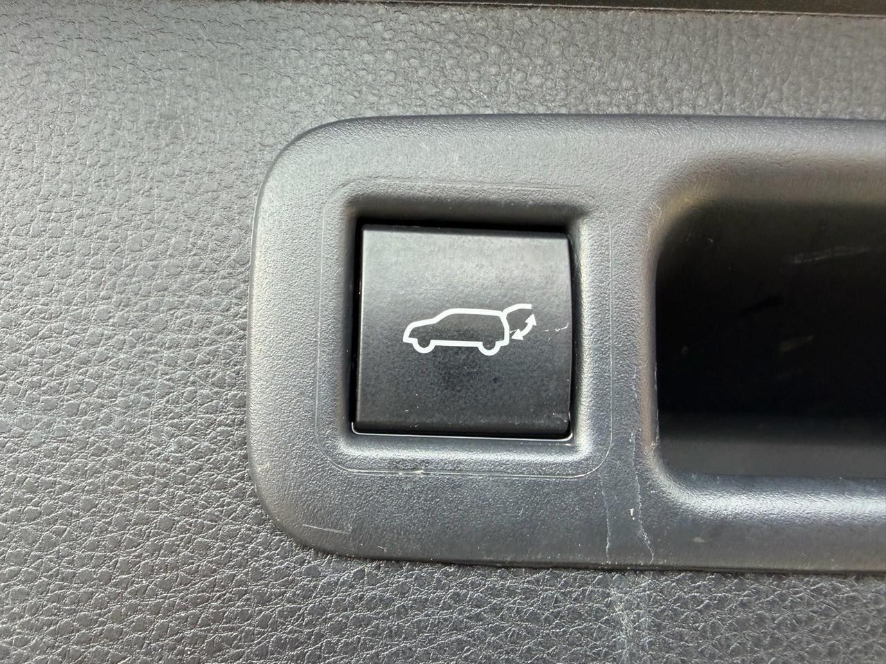 2024 Toyota Highlander LE Stafford VA