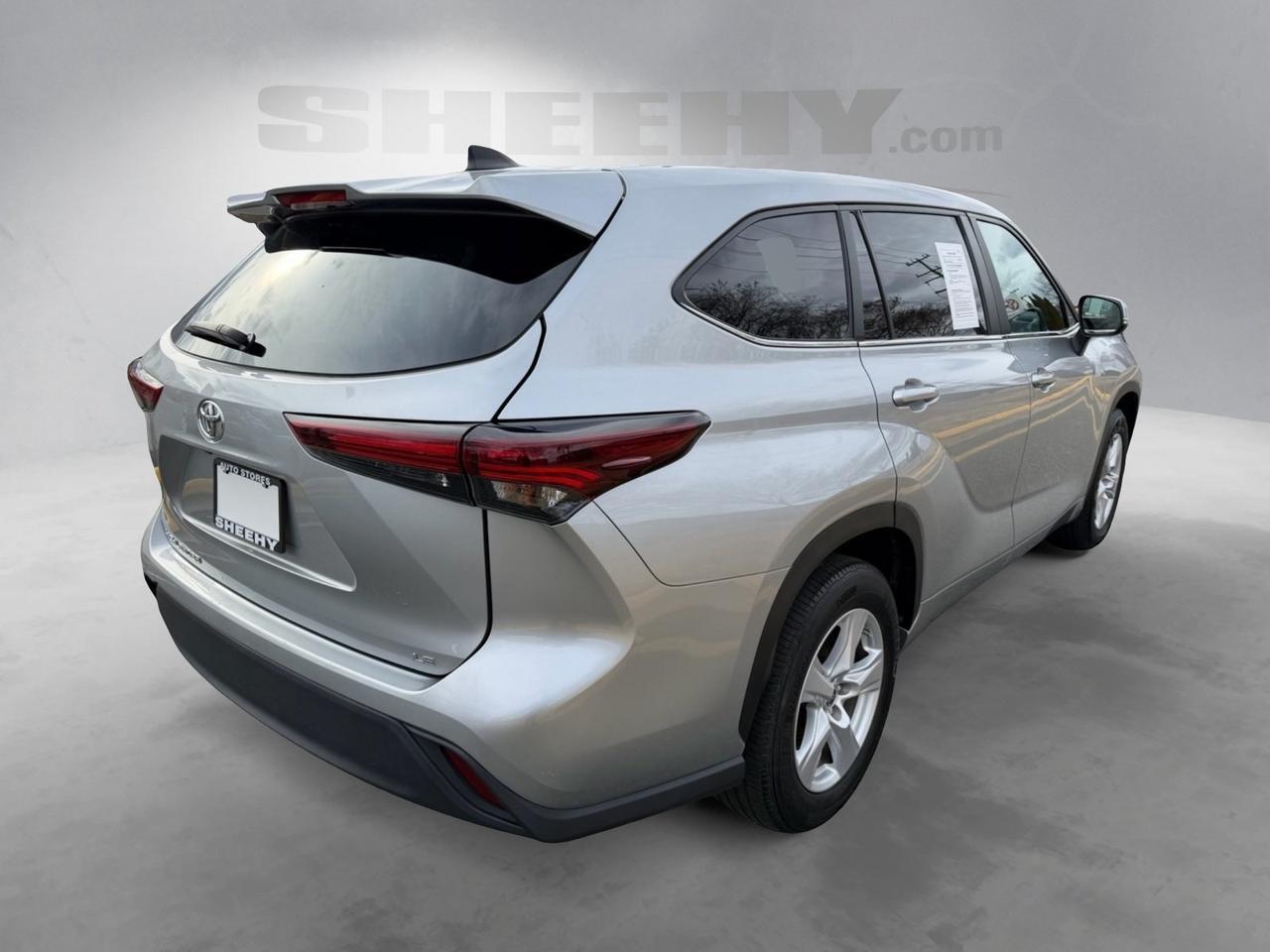 2024 Toyota Highlander LE Stafford VA